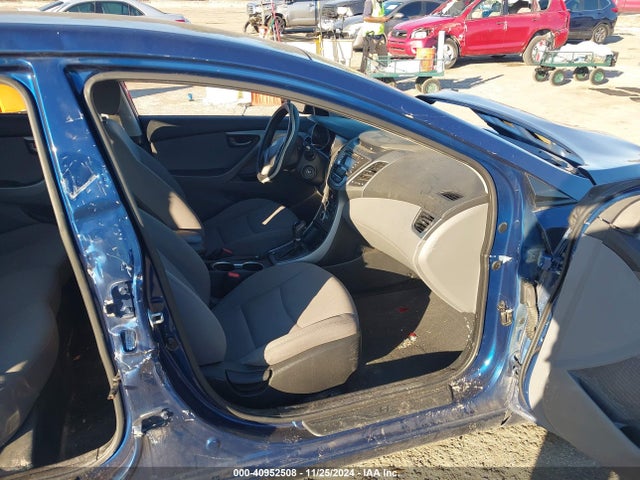 Hyundai ELANTRA SE 2016 5NPDH4AE5GH773359 Image 5