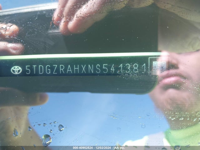Toyota Highlander Xle 2022 5TDGZRAHXNS541381 Image 9