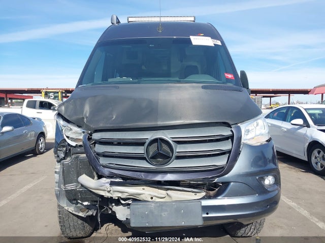 W1X4EBVYXLT028985 Mercedes-Benz Sprinter 2500 Standard Roof V6