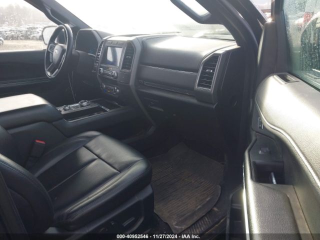 1FMJU1JT1MEA32323 Ford Expedition Xlt
