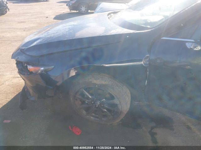 JM1BPAKM1R1721851 Mazda Mazda3 2.5 S Select Sport