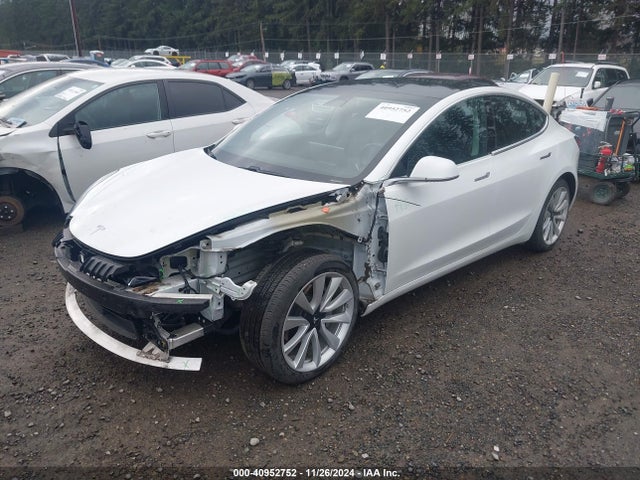 2018 TESLA MODEL 3 5YJ3E1EA1JF164768 Photo 1
