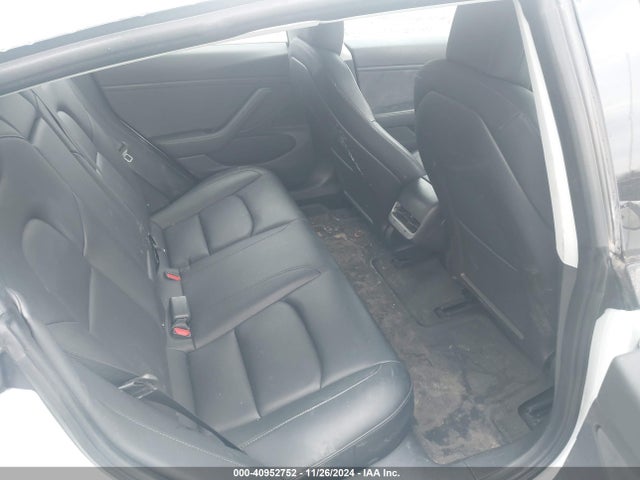 2018 TESLA MODEL 3 5YJ3E1EA1JF164768 Photo 7