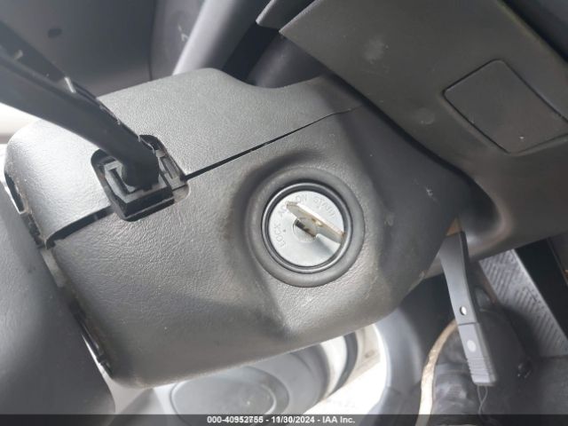 2001 MITSUBISHI MIRAGE JA3AY26CX1U014006 Photo 10