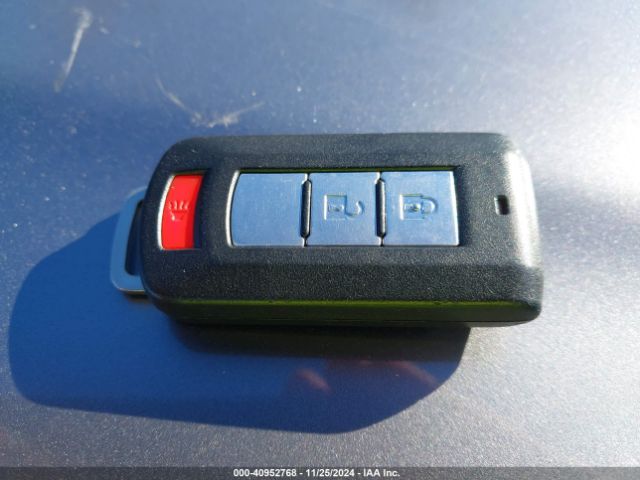 JA4AR3AU3KU020777 Mitsubishi Outlander Sport 2.0 Se