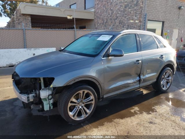WA1GFCFS1FR010333 Audi Q3 2.0t Premium Plus