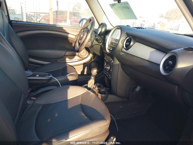 2013 MINI HARDTOP WMWSU3C56DT678596 Photo 4