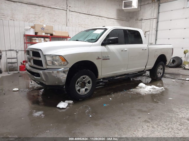RAM 2500 Slt  4x4 6'4 Box 2018 3C6UR5DL1JG180294 Image 2