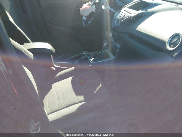 Ford FIESTA SE 2019 3FADP4BJ3KM162589 Image 5