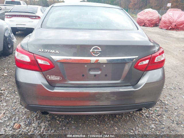 Nissan Altima 2.5 S 2017 1N4AL3AP7HC253275 Image 16