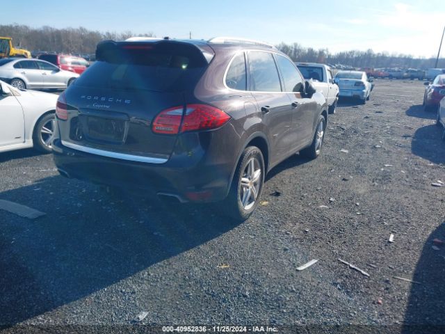WP1AA2A23ELA91976 Porsche Cayenne
