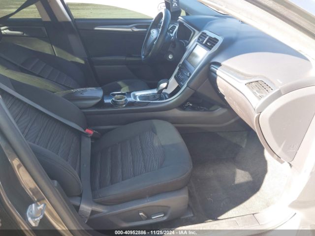 3FA6P0H79GR138501 Ford FUSION SE