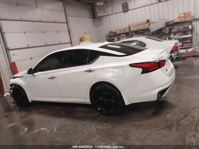 1N4BL4EW2NN422064 Nissan Altima Sl Intelligent Awd