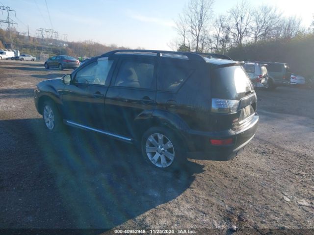 2013 MITSUBISHI OUTLANDER JA4JT3AW7DU009612 Photo 2