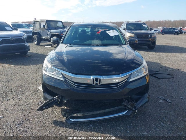 Honda ACCORD EX 2017 1HGCR2F74HA152180 Image 12