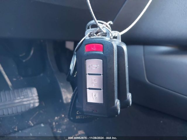 2019 MITSUBISHI OUTLANDER PHEV JA4J24A5XKZ034441 Photo 10