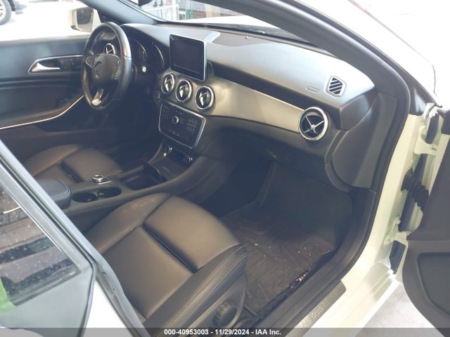 WDDSJ4GB1GN295763 Mercedes-Benz CLA 250 4MATIC