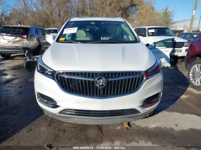 5GAEVBKW5JJ177337 Buick Enclave Premium