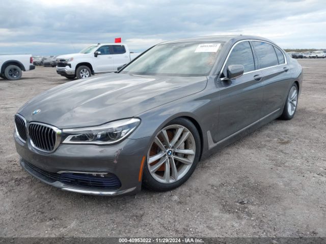 WBA7F0C53HGM21456 BMW 750i