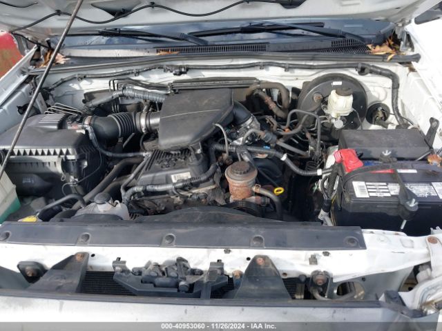 5TFJX4GN2FX039486 Toyota Tacoma Prerunner
