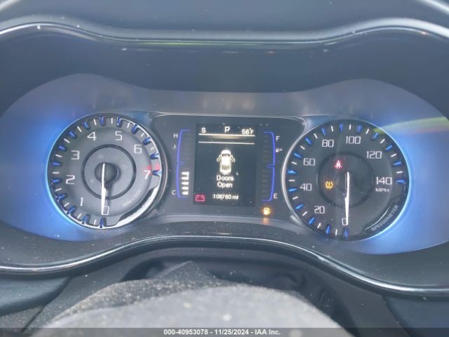 1C3CCCBG3FN703138 Chrysler 200 S