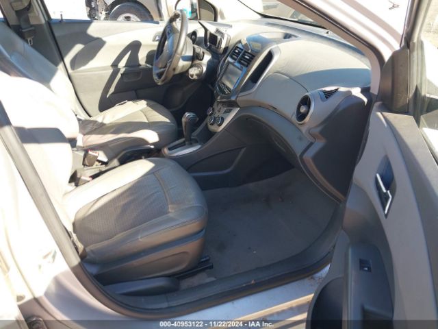 1G1JE5SB2F4106218 Chevrolet Sonic Ltz Auto
