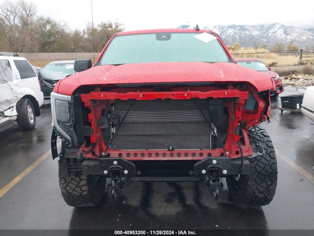 3GTUUCED6NG646245 GMC Sierra 1500 4wd  Short Box Elevation With 3sb
