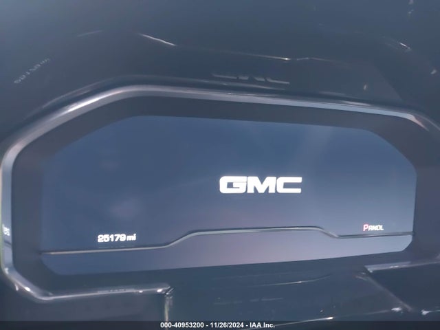 3GTUUCED6NG646245 GMC Sierra 1500 4wd  Short Box Elevation With 3sb