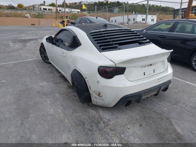 JF1ZNAA17F8701060 Scion FR-S