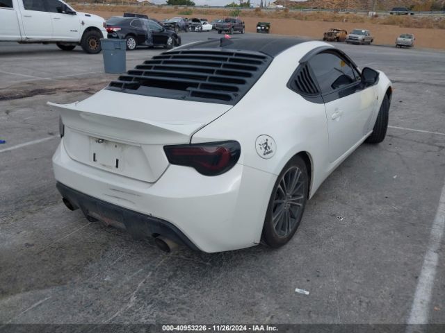 JF1ZNAA17F8701060 Scion FR-S