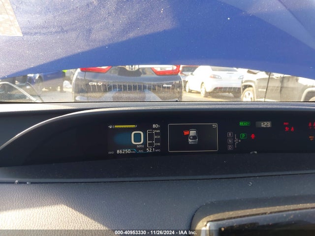 JTDKARFUXH3535867 Toyota Prius Three