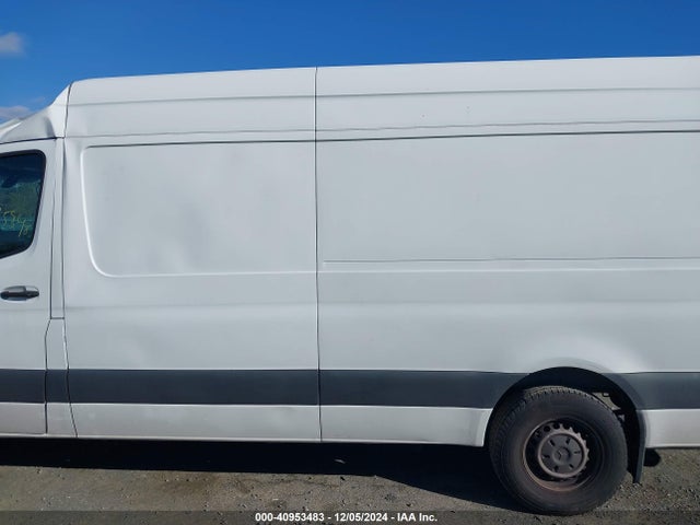 W1Y40CHY5MT062541 Mercedes-Benz Sprinter 2500 High Roof I4