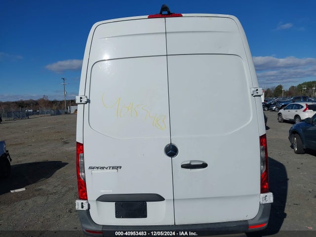 W1Y40CHY5MT062541 Mercedes-Benz Sprinter 2500 High Roof I4