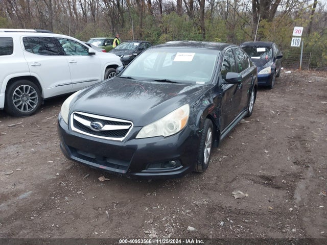 40953566 :رقم المزاد ، 4S3BMCC67B3221420 vin ، 2011 Subaru Legacy 2.5i Premium مزاد بيع