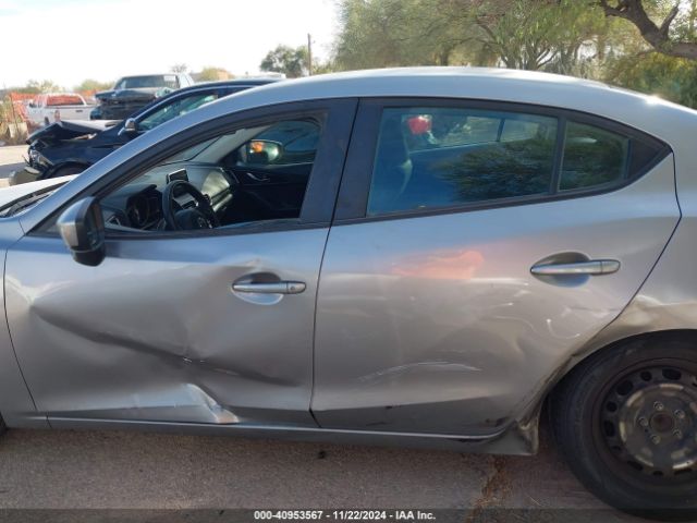 3MZBM1U78FM157238 Mazda Mazda3 I Sport