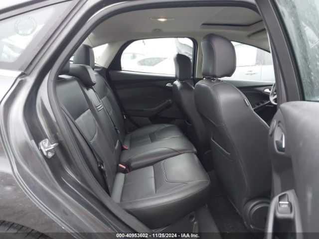 1FADP3J2XFL229961 Ford Focus Titanium