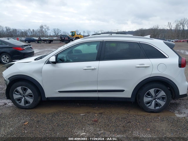 KIA NIRO LX 2022 KNDCB3LC5N5541909 Image 15