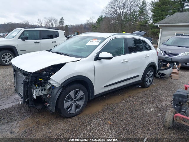 KIA NIRO LX 2022 KNDCB3LC5N5541909 Image 2