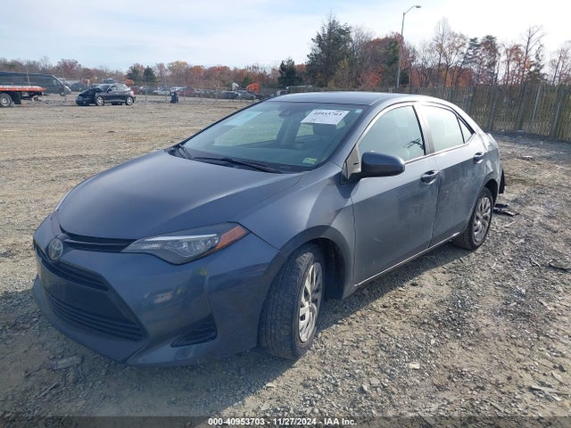 5YFBURHE1JP811217 Toyota COROLLA LE