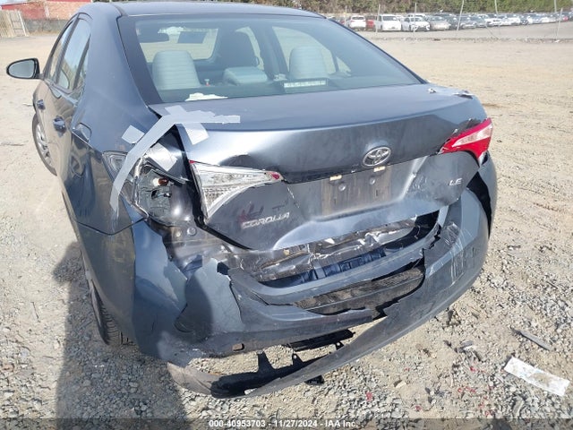 5YFBURHE1JP811217 Toyota COROLLA LE