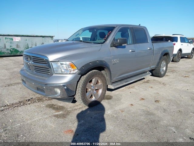 1C6RR6TT4KS711138 RAM 1500 Classic Big Horn  4x2 6'4 Box