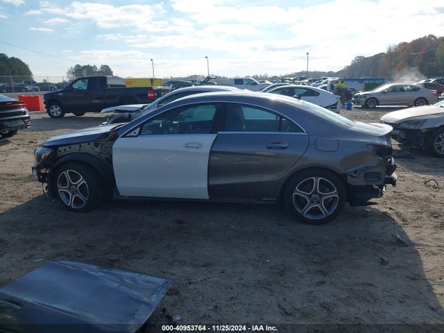 WDDSJ4EB1JN595460 Mercedes-Benz CLA 250