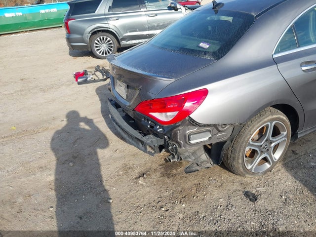 WDDSJ4EB1JN595460 Mercedes-Benz CLA 250