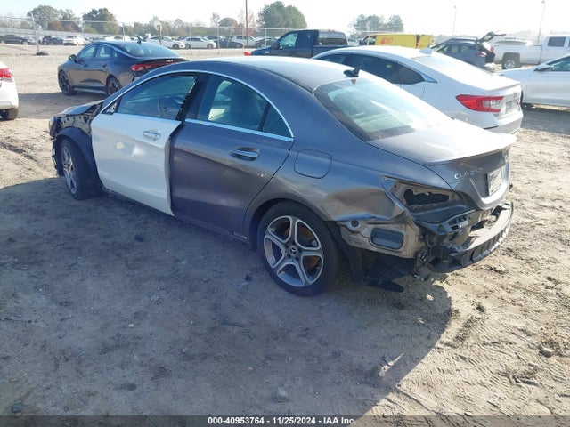 WDDSJ4EB1JN595460 Mercedes-Benz CLA 250