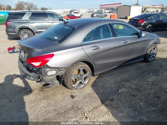 WDDSJ4EB1JN595460 Mercedes-Benz CLA 250