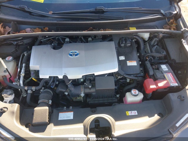JTDKARFU1J3055898 Toyota Prius