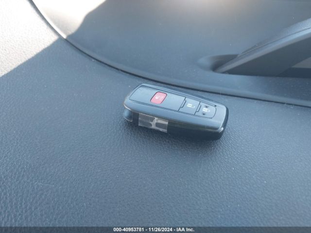 JTDKARFU1J3055898 Toyota Prius