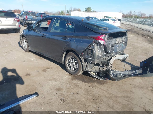 JTDKARFU1J3055898 Toyota Prius