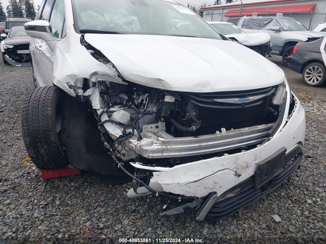 2C4RC1N74JR125245 Chrysler Pacifica Hybrid Limited