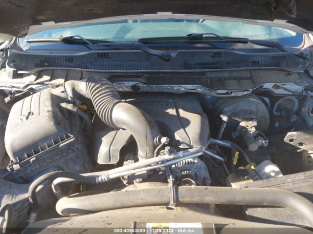 3C6TR5HT6HG621854 RAM 2500 Tradesman  4x4 8' Box